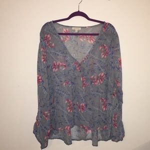 Floral bell sleeve top